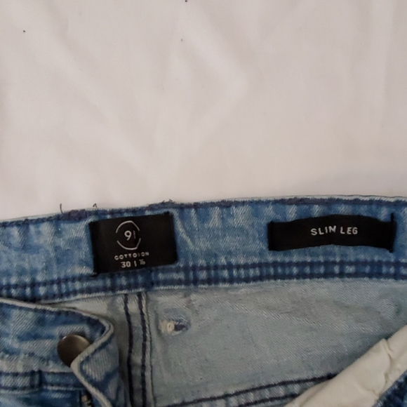 Jeans - Picture 5 of 5